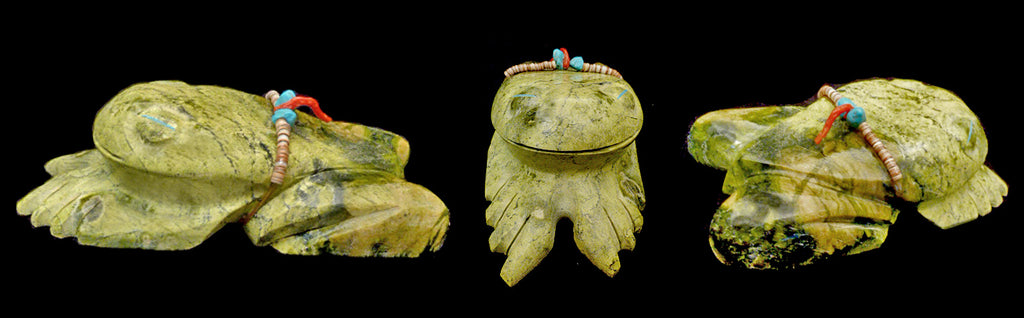 Serpentine Frog by Burt Awelagte - Zuni Fetish Sunshine Studio