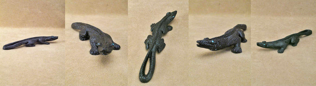 Black Marble Lizard by Lance Cheama  - Zuni Fetish - Zuni Fetish Sunshine Studio