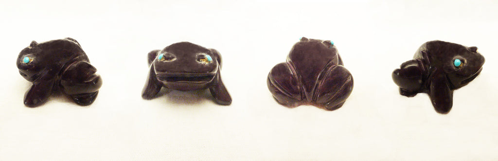 Purple Alunite Frog by Eddington Hannaweeke  - Zuni Fetish - Zuni Fetish Sunshine Studio